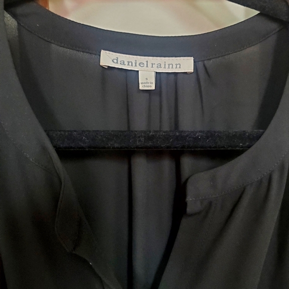 Daniel Rainn Black Sleeveless Lightweight Drawstring Romper, size S - Picture 4 of 9